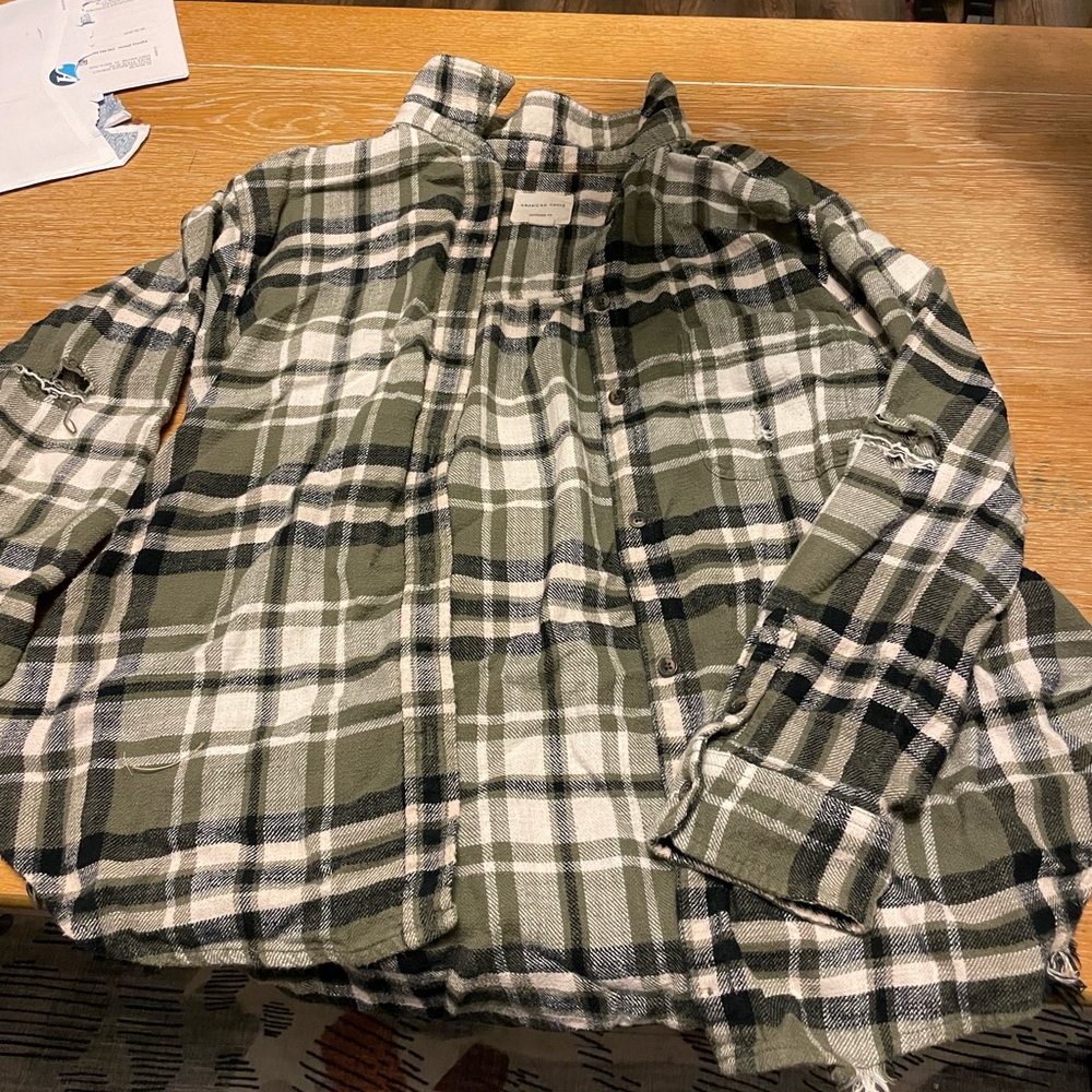 American Eagle Outfitters Green Plaid Button Down Shirt